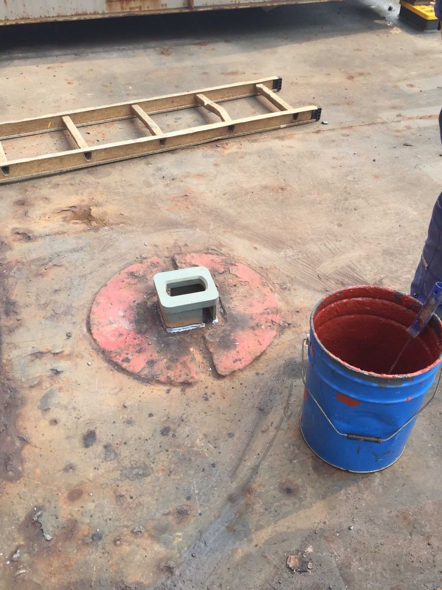 painting new deck socket - renewal container deck socket in Vietnam.