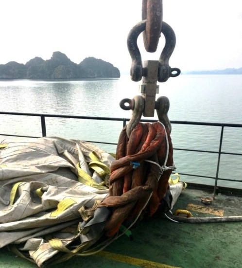 load test deck crane.